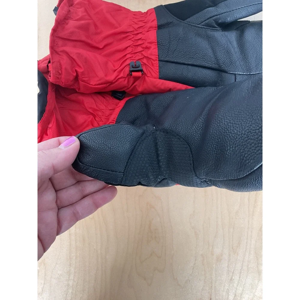 The‎ North Face Nuptse Mittens Red Black Unisex